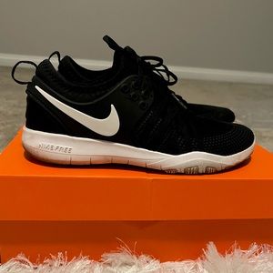 Nike Training Sneakers